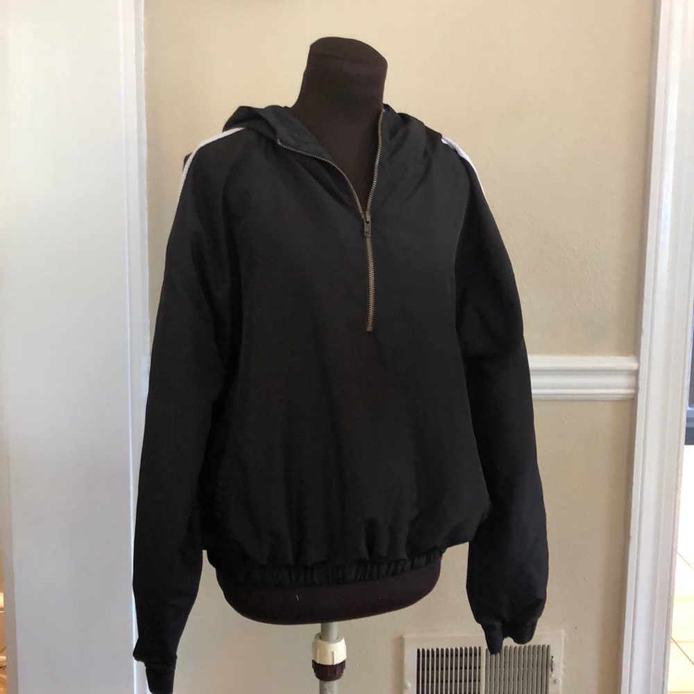 windbreaker